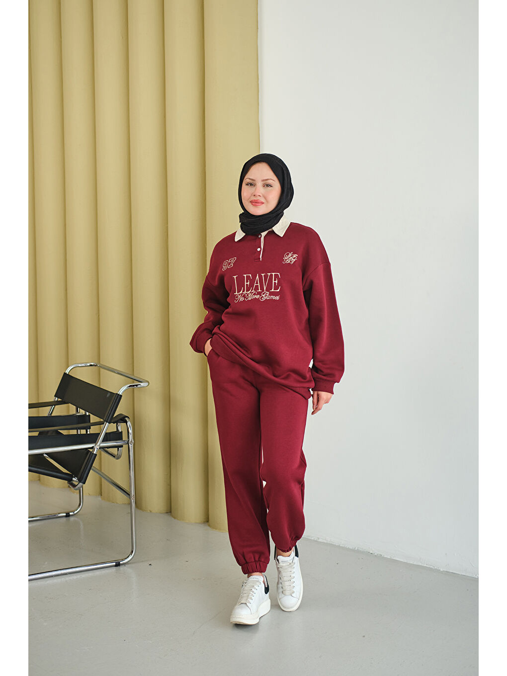 Kadın Gömlek Yaka Yazı Baskılı Sweat Bordo-4