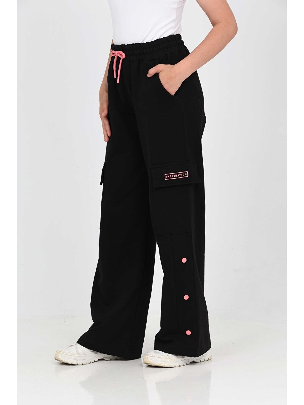 Siyah Kız Çocuk Kenardan Çıtçıtlı Eşofman Alt-3