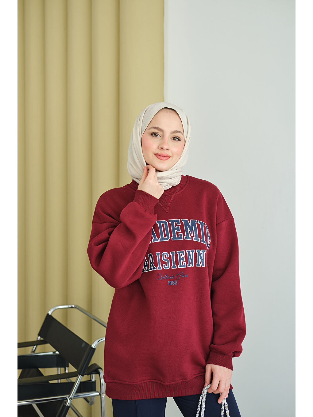 Kadın Yazı Baskılı Nakış İşlemeli Oversize Sweat Bordo-4