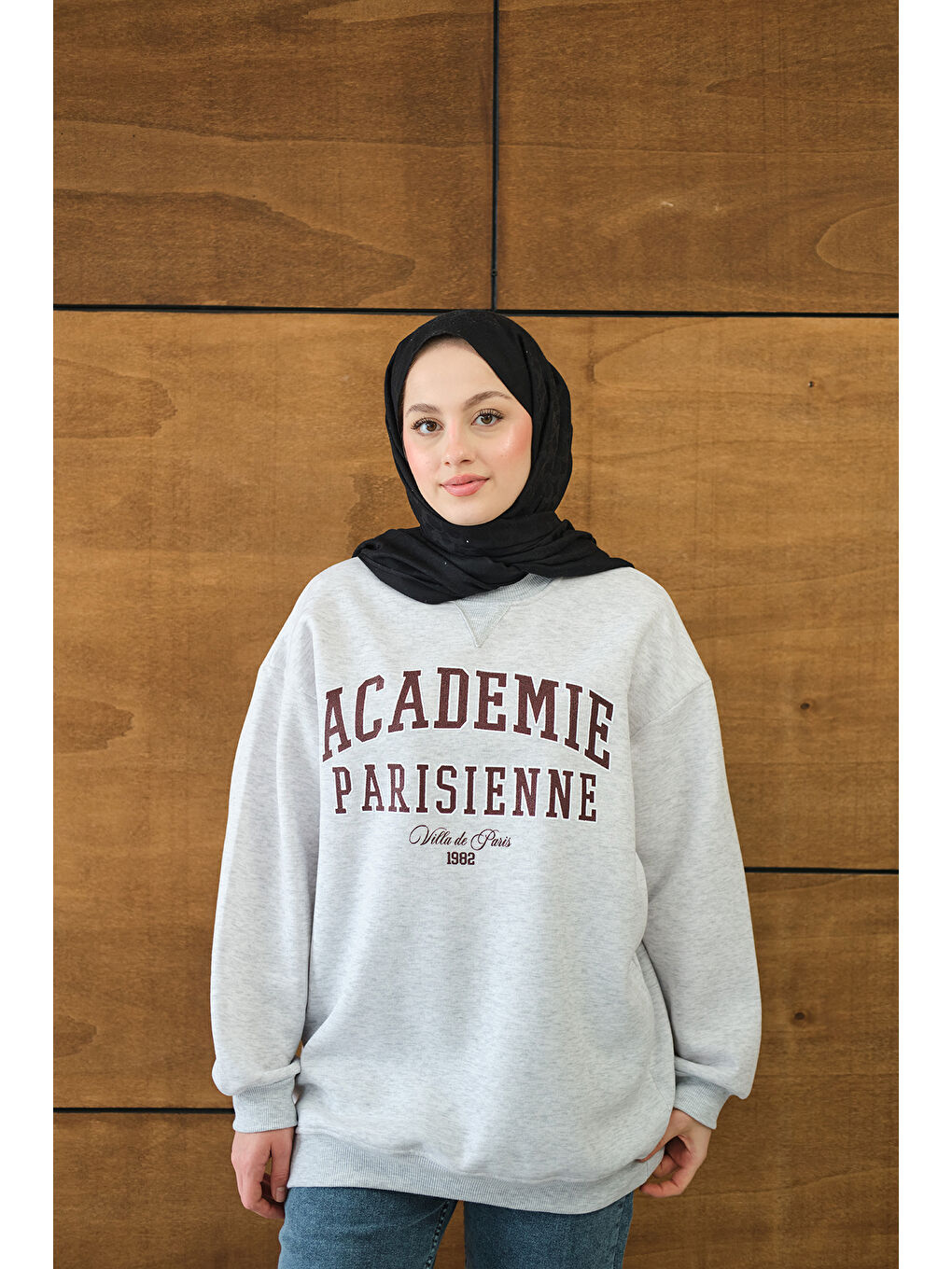 Kadın Yazı Baskılı Nakış İşlemeli Oversize Sweat Gri