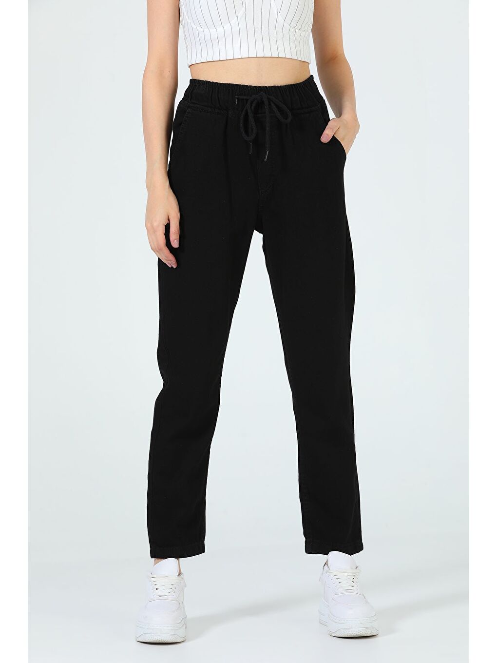 Siyah Kadın Bel Lastikli Mom Gabardin Pantolon-3