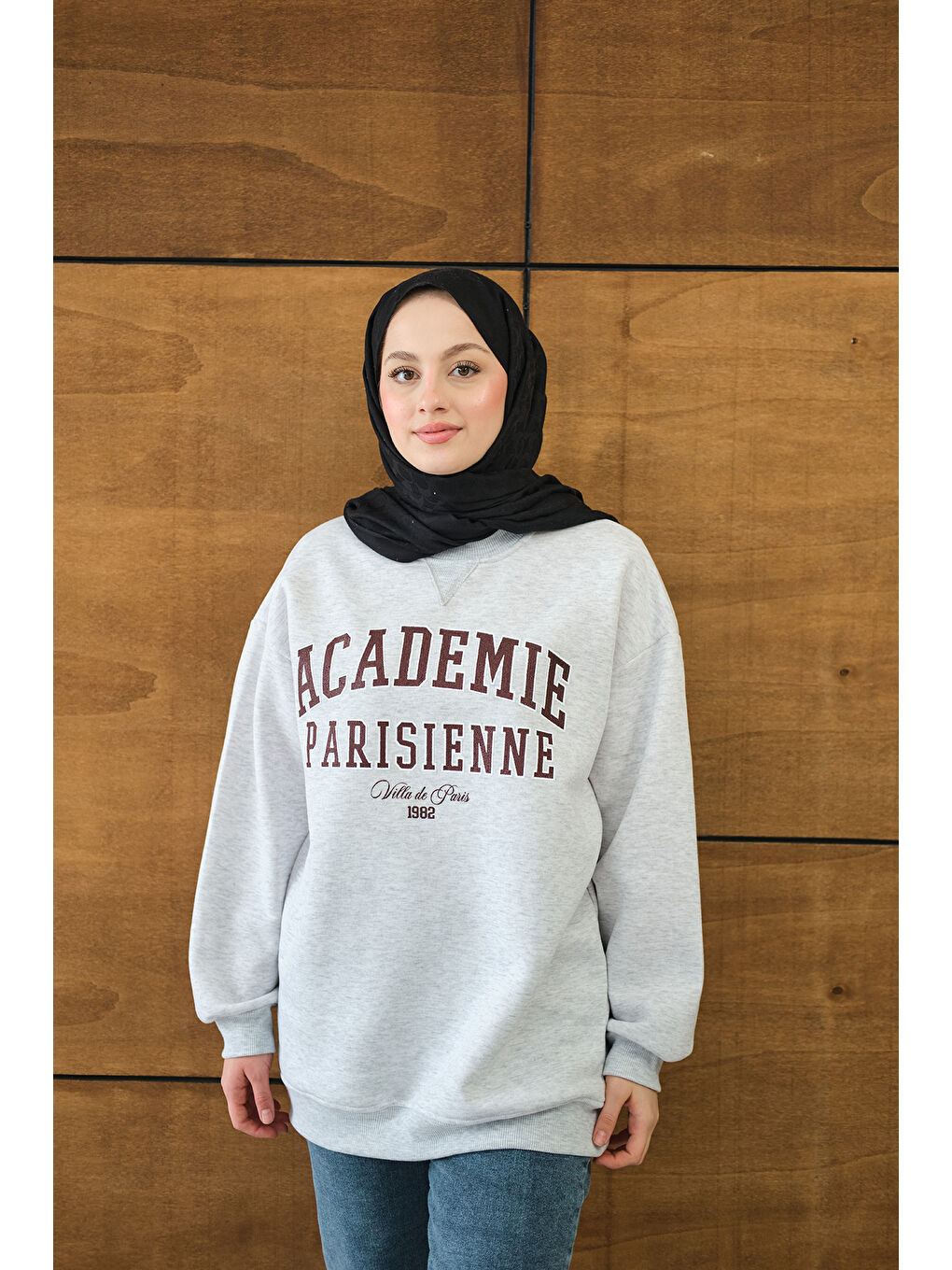 Kadın Yazı Baskılı Nakış İşlemeli Oversize Sweat Gri-1