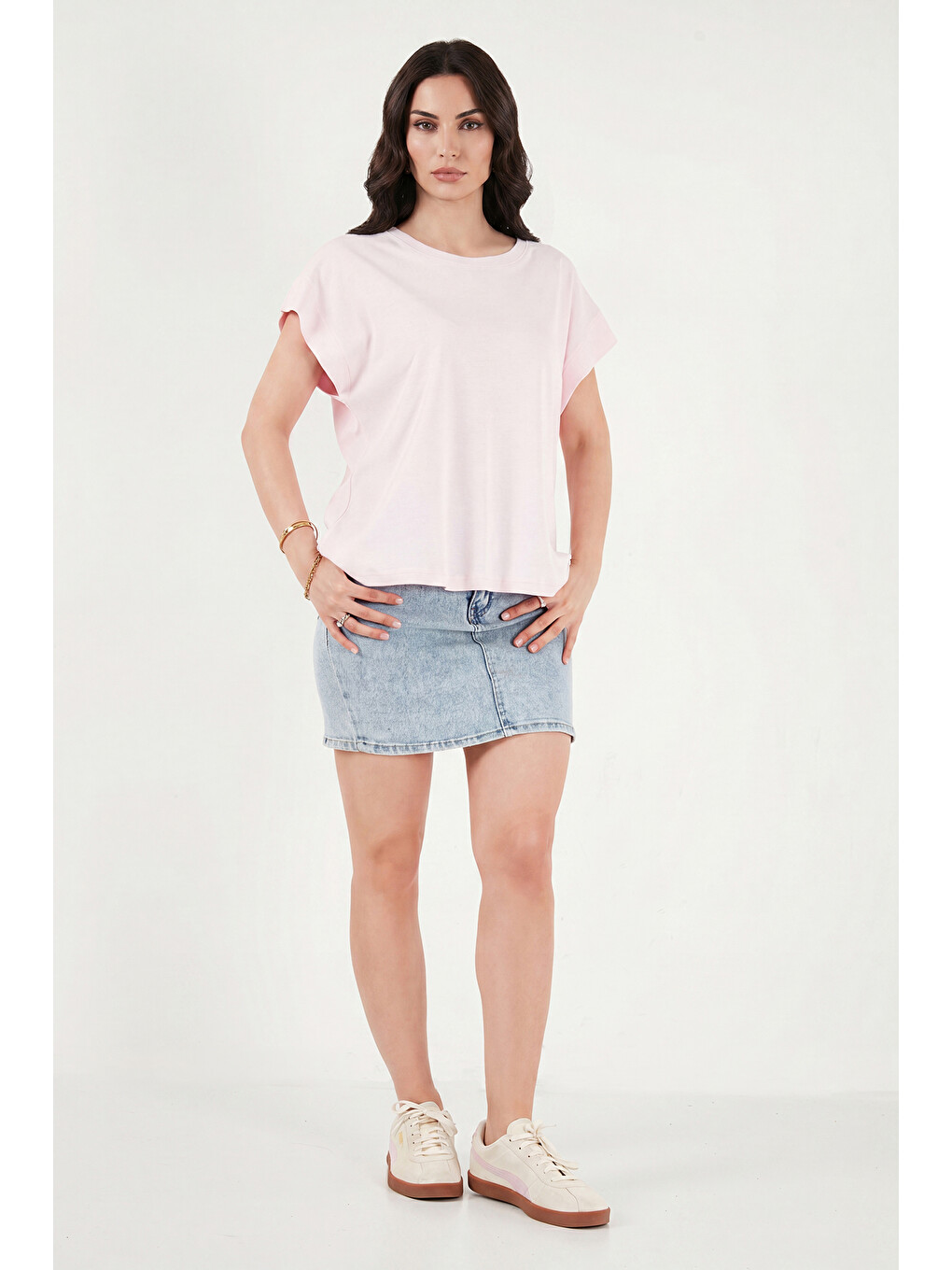 Pembe Pamuklu Rahat Kalıp Bisiklet Yaka Kadın T Shirt 5866955-4