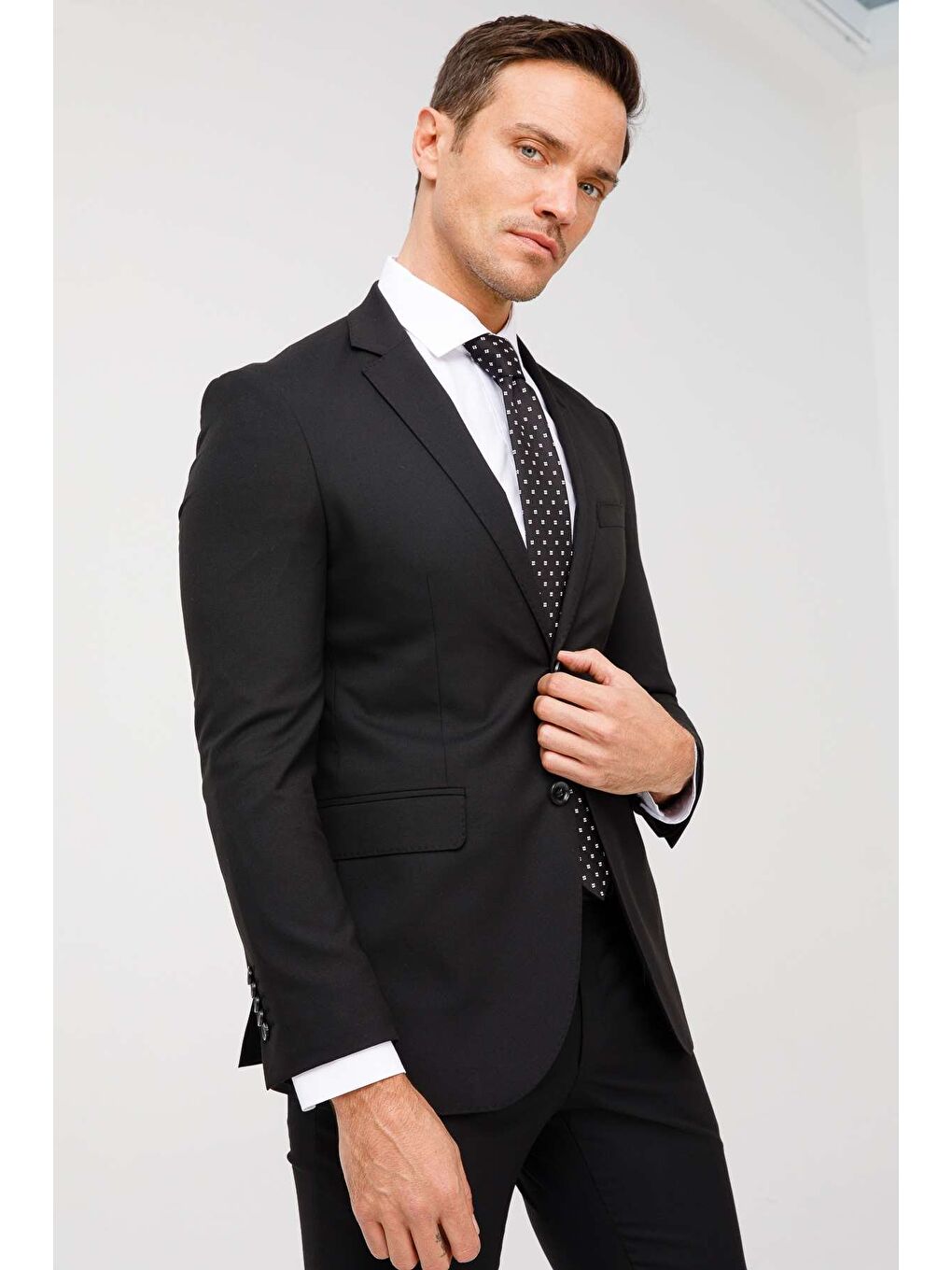 Erkek Siyah Slim Fit / Dar Kalıp Takım Elbise-1