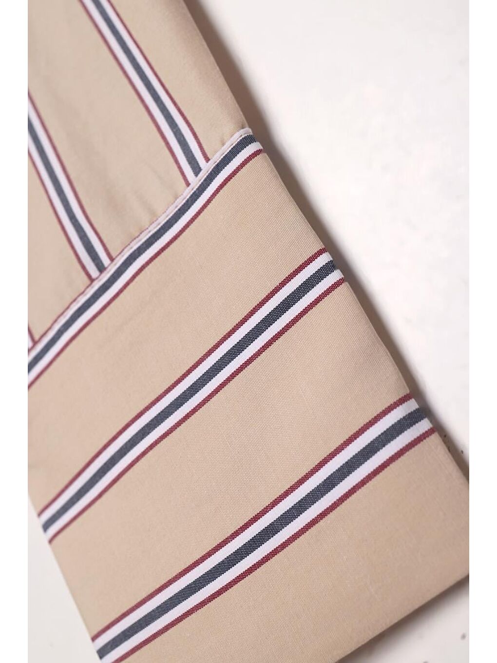 Beyaz Vizon-Lacivert-Çizgileri Karma Garnili Gömlek-5