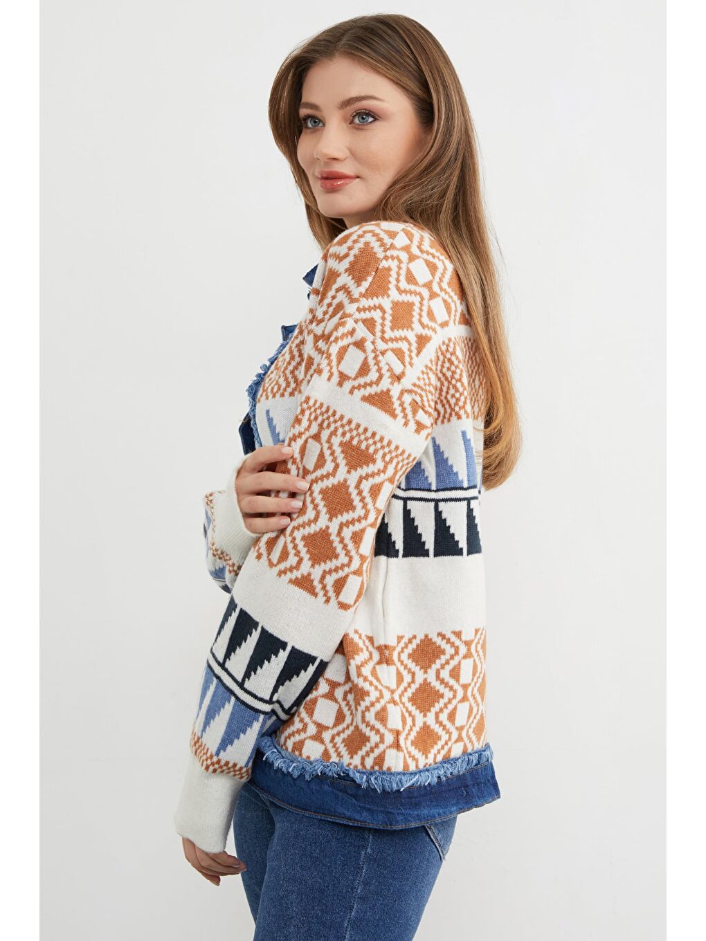 Kahverengi Etnik Desenli Denim Detaylı Triko Ceket-3