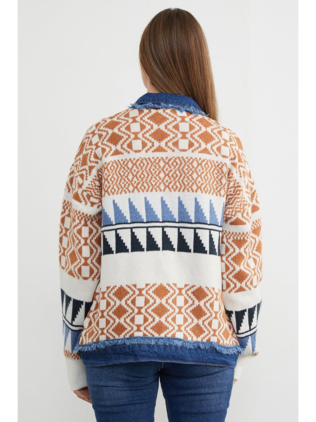 Kahverengi Etnik Desenli Denim Detaylı Triko Ceket-4