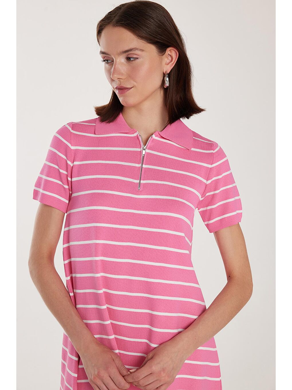 Kadın Standart Fit Kısa Kollu Fermuarlı Gömlek Yaka Çizgili Pembe Elbise-1