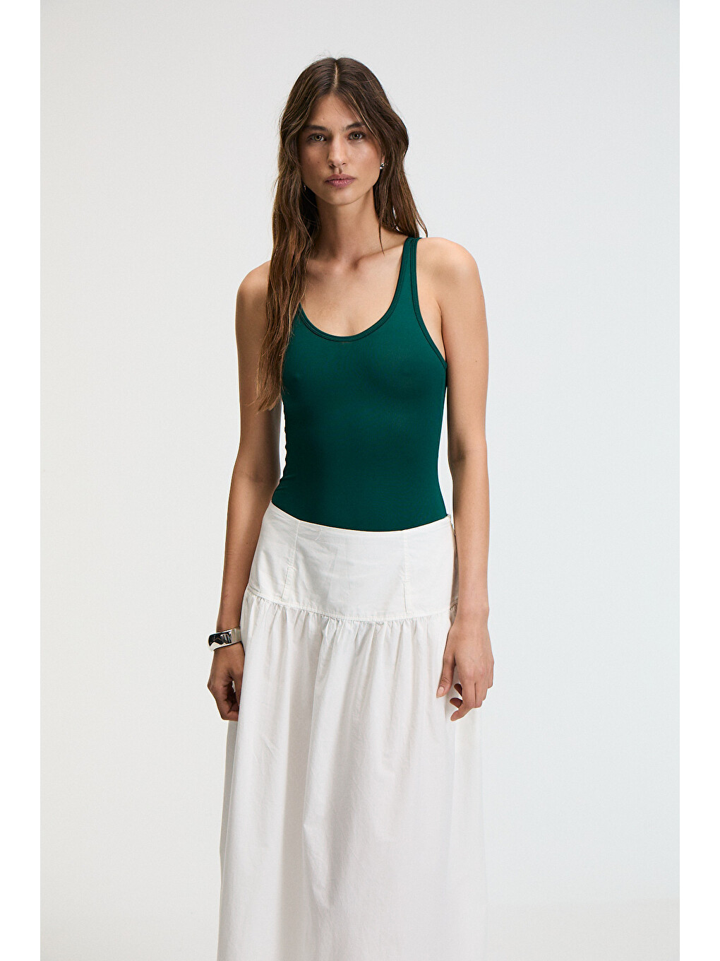 Suevas Kadın Sıfır Kol Çıt Çıtlı Oyuk Yaka Slim Fit Yeşil Atlet-1