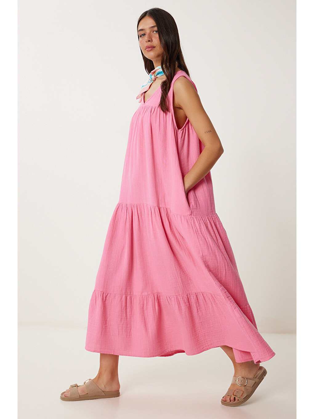 Pembe Volanlı Yazlık Müslin Elbise PEMBE LMX0087-1