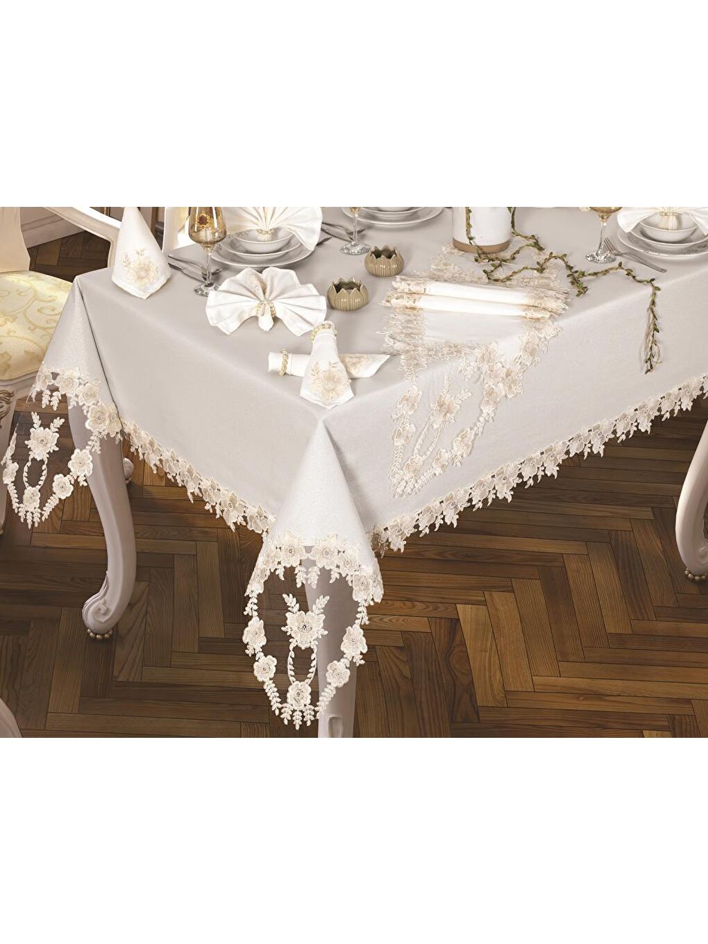 Ekru Daisy Love Masa Örtüsü 160x220 Cm 26 Parça Krem-1