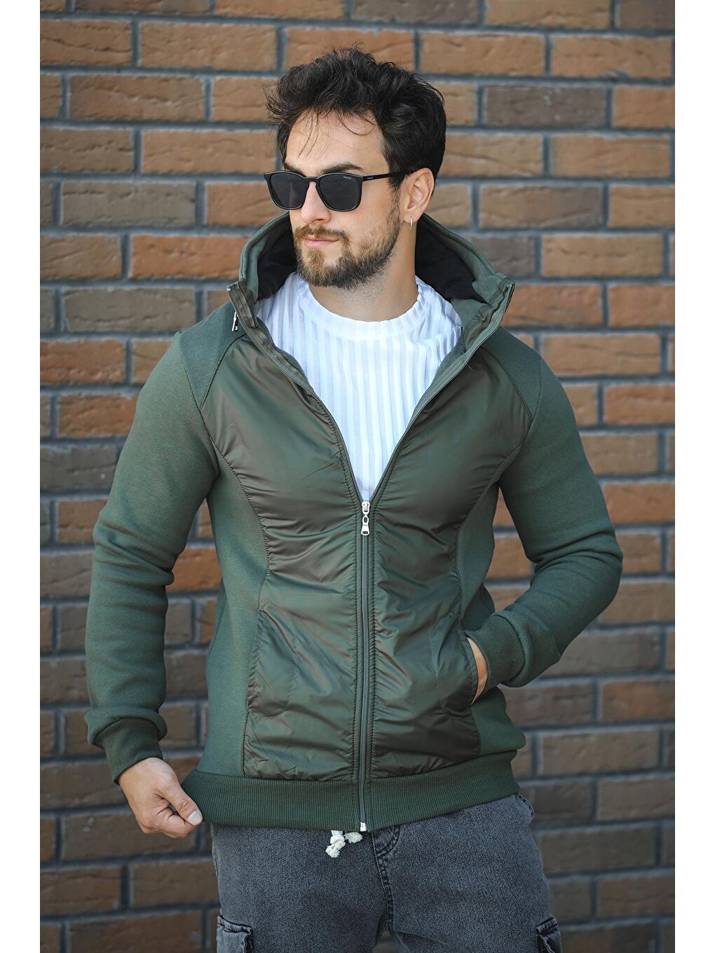 Haki Fokt Üç İp Şardonlu Parça Detaylı Gizli Kapüşonlu Erkek Sweatshirt