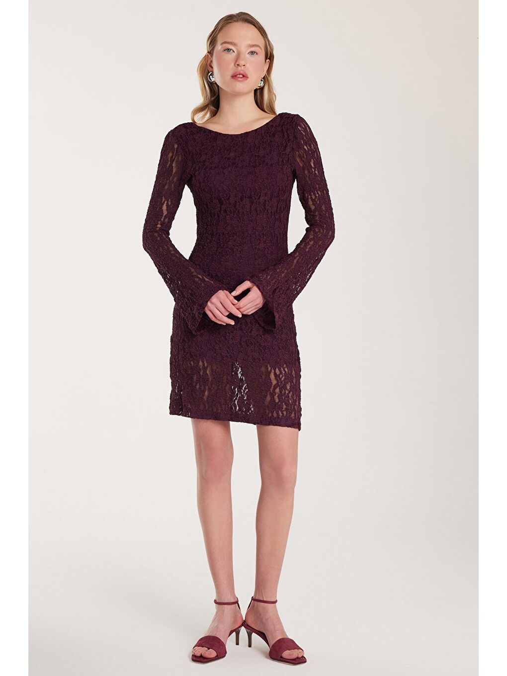 Kadın Slim Fit Dar Kesim Uzun Kollu Sırt Dekolteli Örgü Detaylı Mürdüm Elbise-3