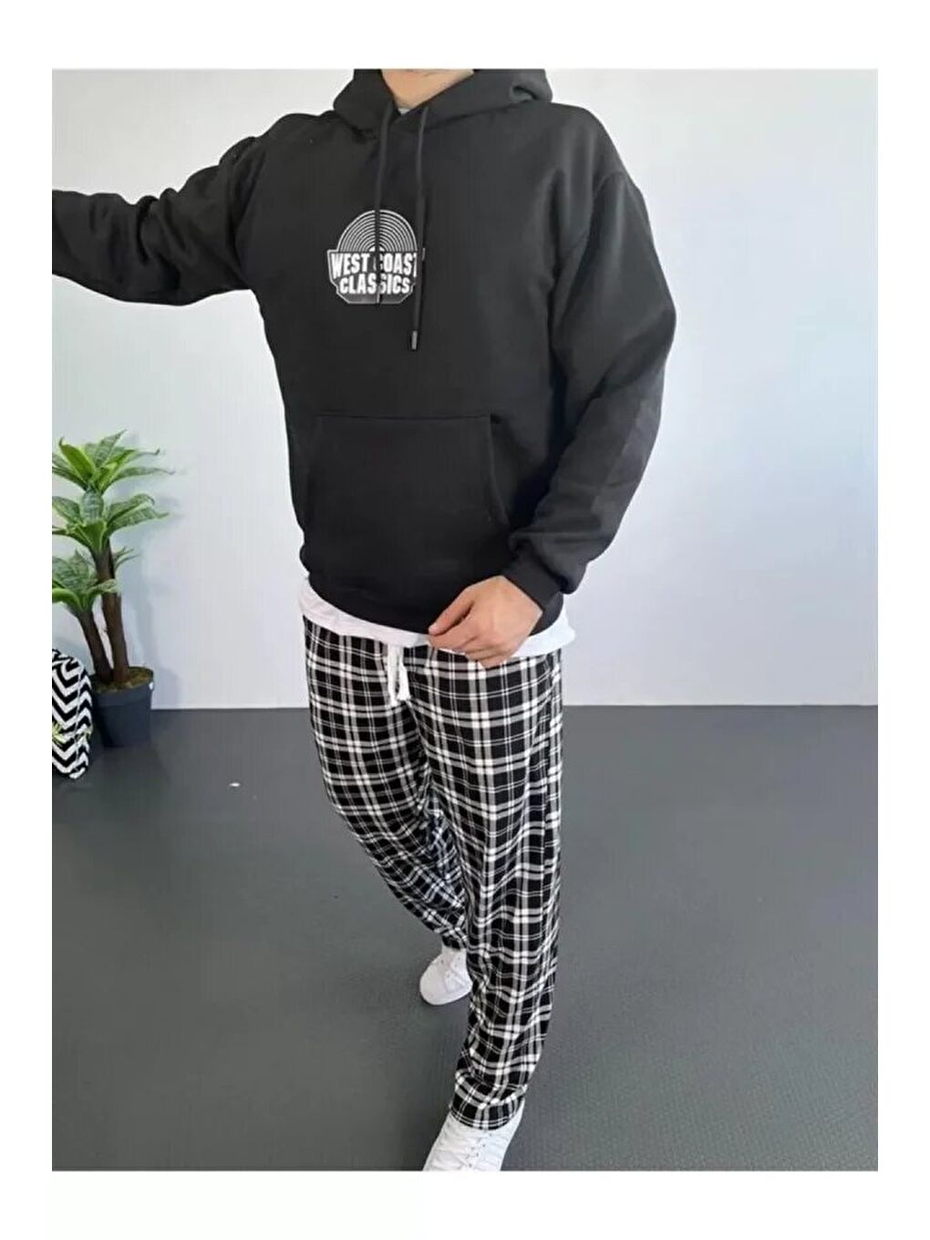 Erkek Sırt Baskılı Kapüşonlu Üç İplik Oversize Sweatshirt - Siyah-1