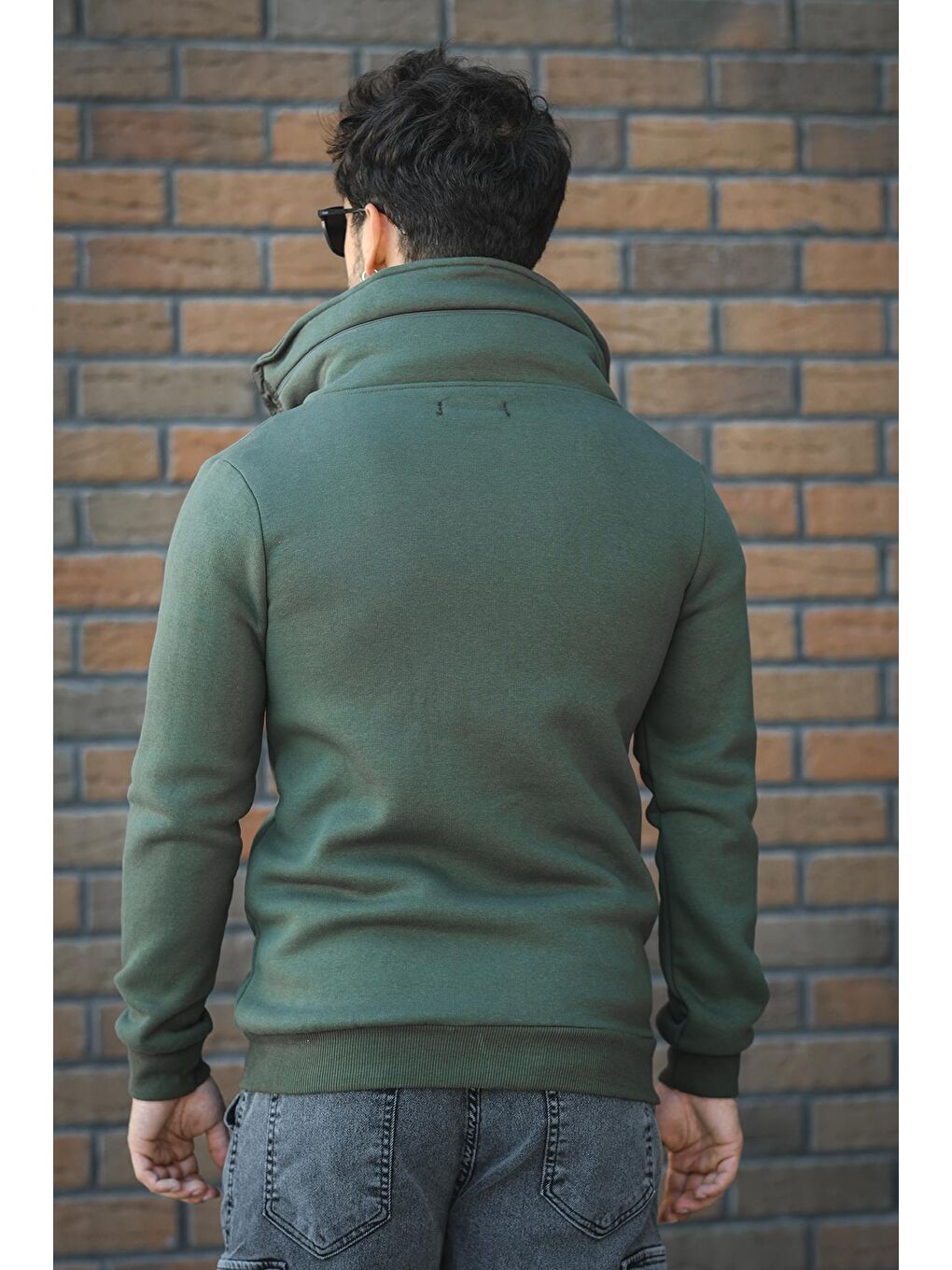 Haki Fokt Üç İp Şardonlu Parça Detaylı Gizli Kapüşonlu Erkek Sweatshirt-4