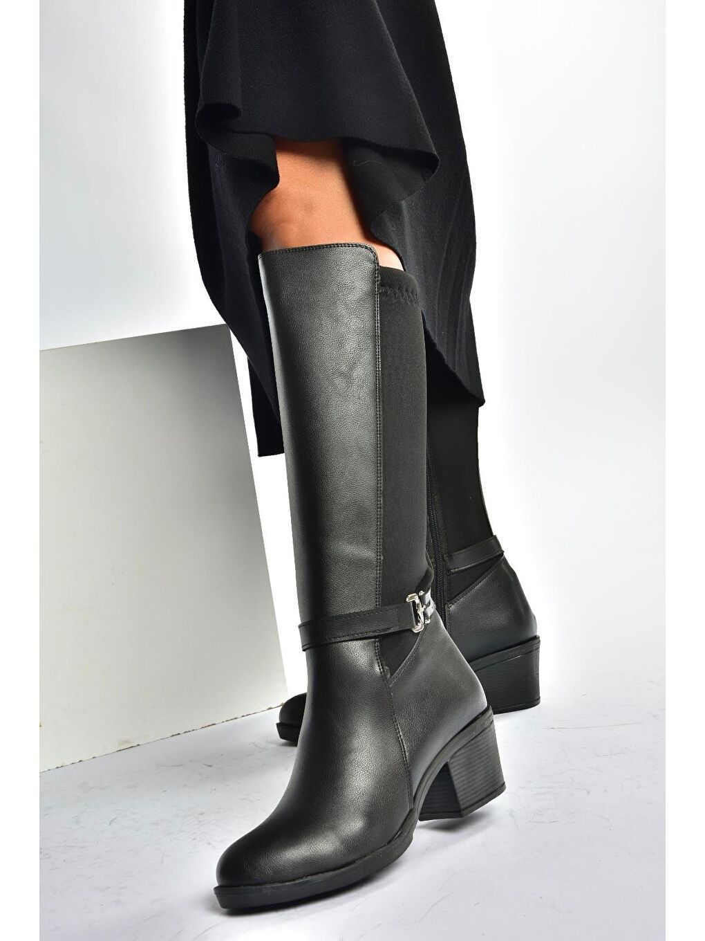 Siyah Kadın Çizme V965030509-1