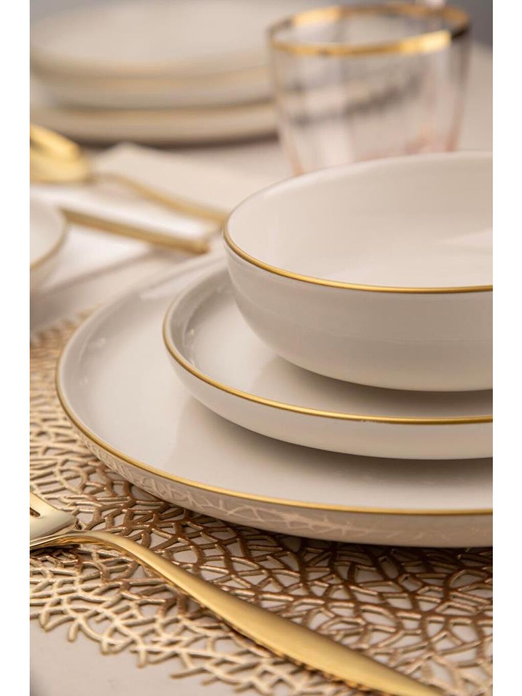 Sarı Moderna 24 parça 6 Kişilik Yemek Takımı Altın File MOD24Y2A45R520-1