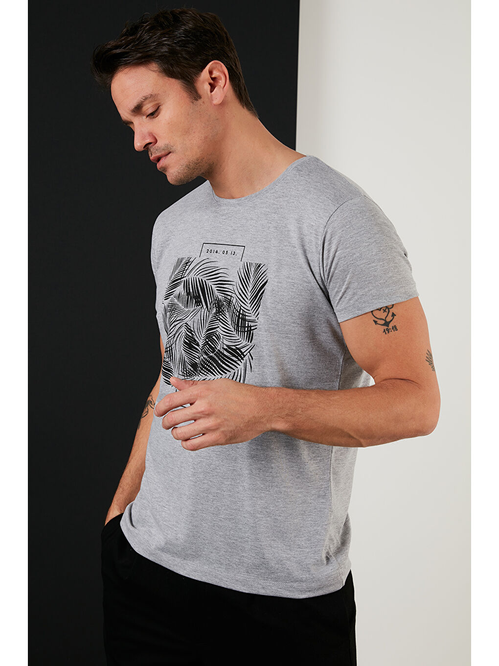 Gri Baskılı %100 Pamuk Bisiklet Yaka Slim Fit Tişört 541LORDETEAM