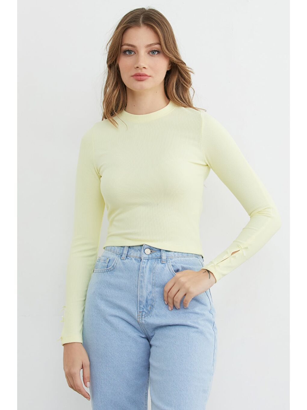 Sarı Fitilli Kolları Fiyonk Detaylı Bluz-1