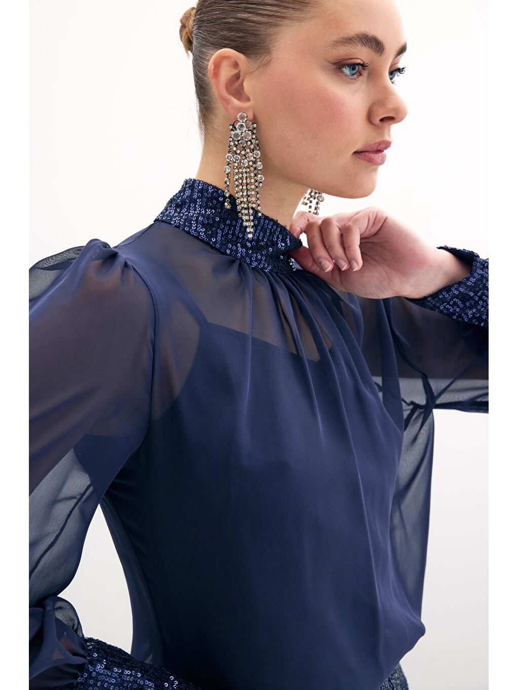 Payet Detaylı Bluz - Lacivert-5