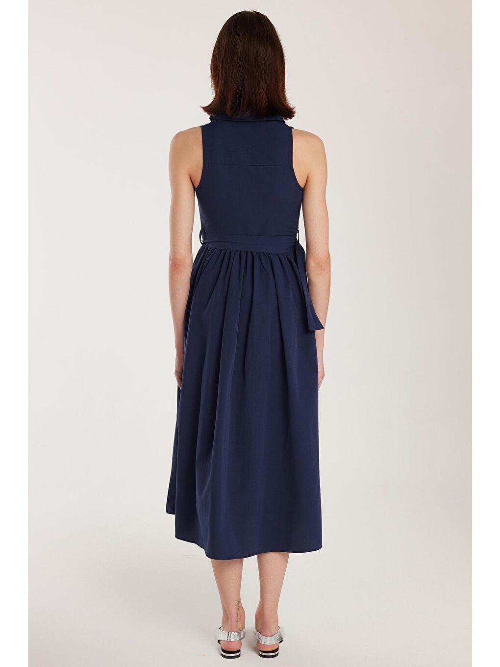 Kadın Standart Fit Düğmeli Beli Bağlamalı Gömlek Yaka Lacivert Elbise-4