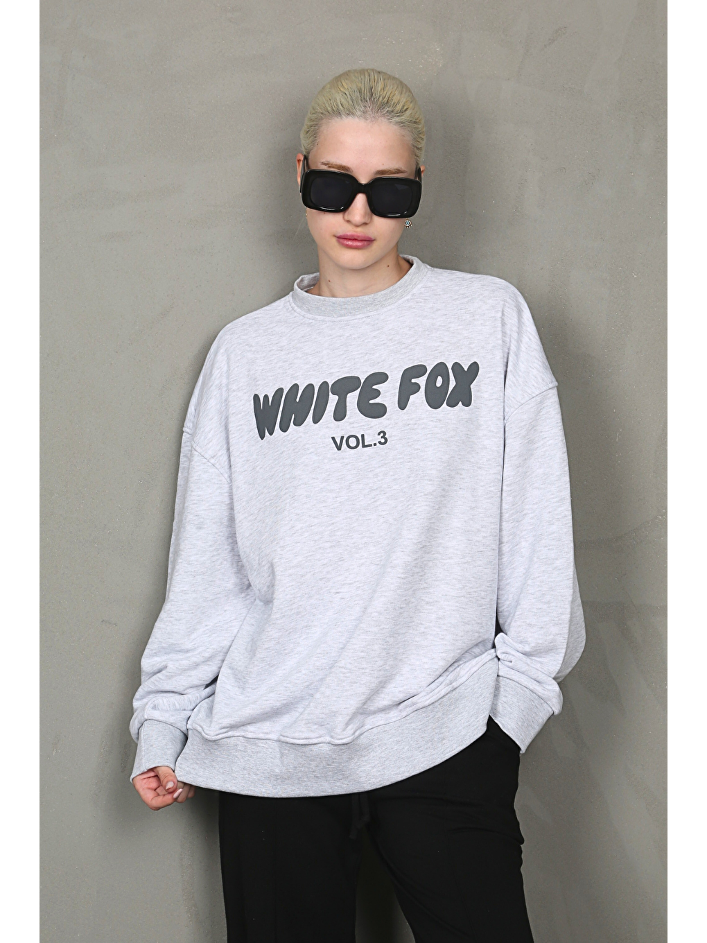 Beyaz Karmelanj Bisiklet Yaka Baskılı Sweatshirt Mg1904-1