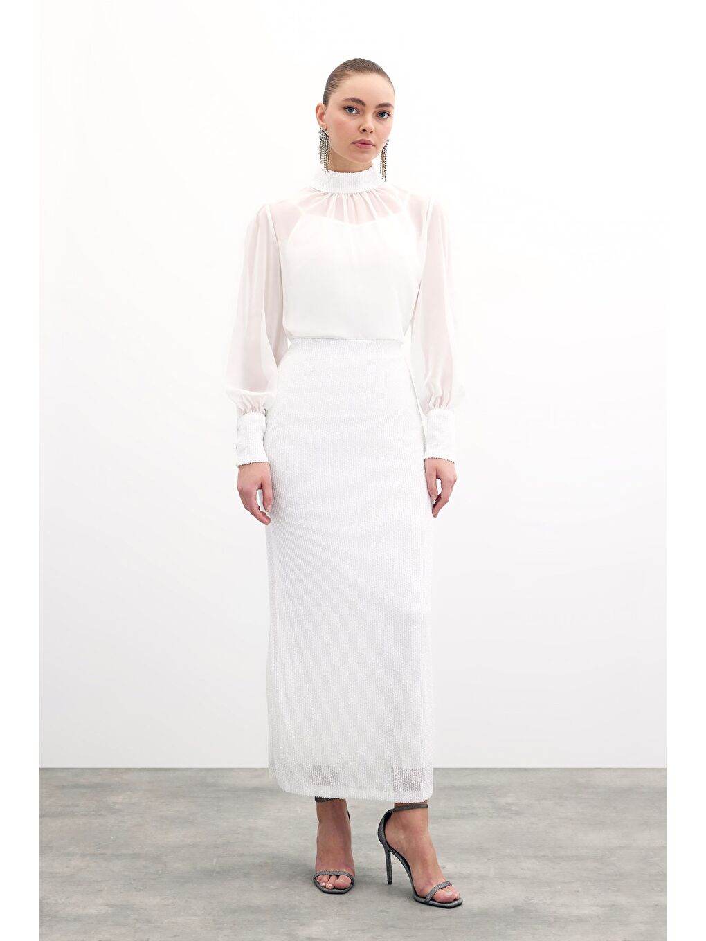 Payet Detaylı Bluz - Ekru-2