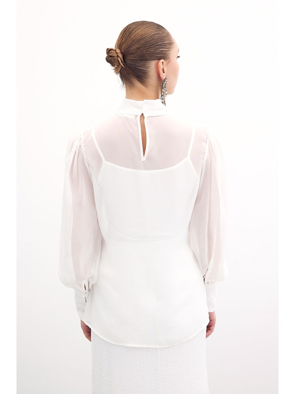 Payet Detaylı Bluz - Ekru-7