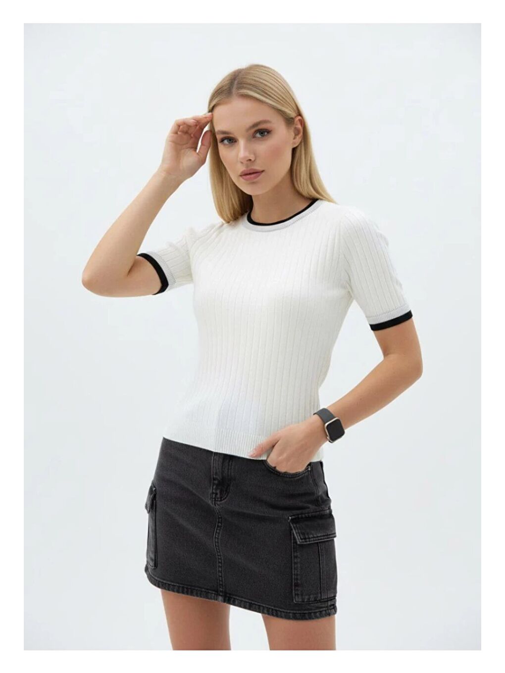 Fitilli Kısa Kollu Biyeli Triko Bluz Beyaz-2