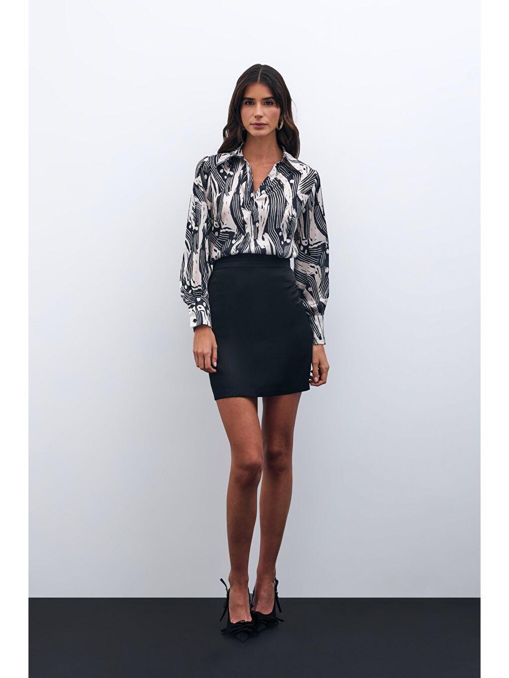 Gömlek Yaka Bluz - Siyah