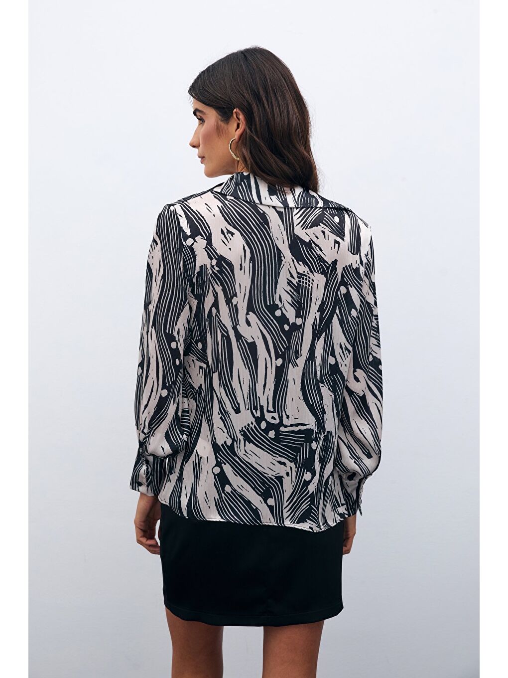 Gömlek Yaka Bluz - Siyah-7