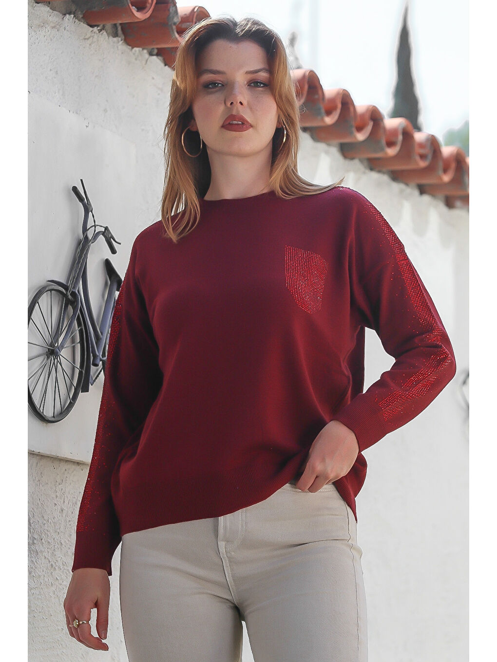 Bordo Yuvarlak Yaka Uzun Kol Arkası Düğmeli Taşlı Casual Triko Kazak 65 60-2