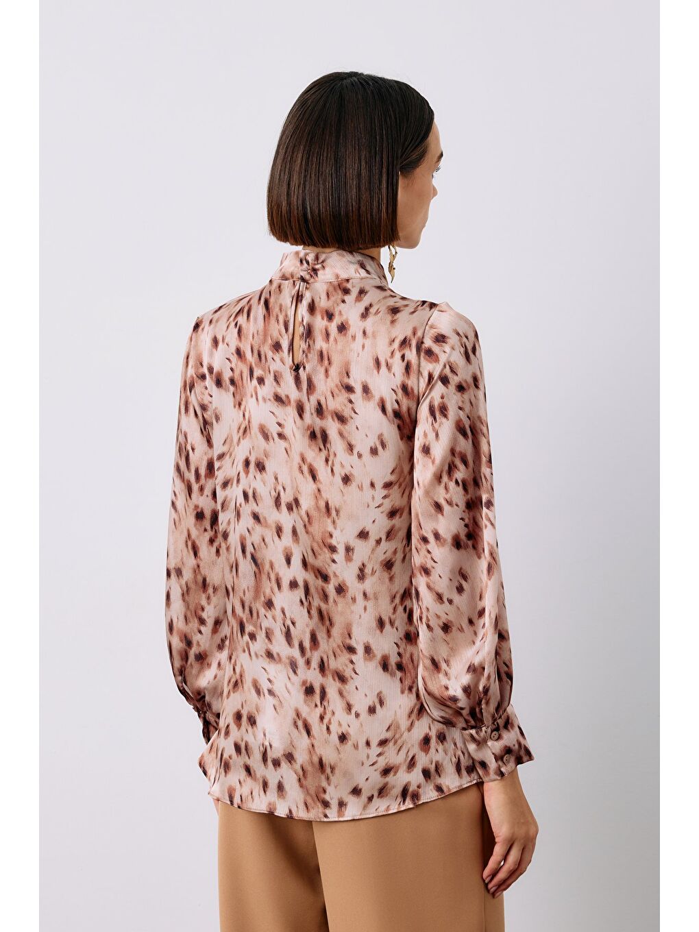 Bej Büzgü Detaylı Bluz - Vizon-6