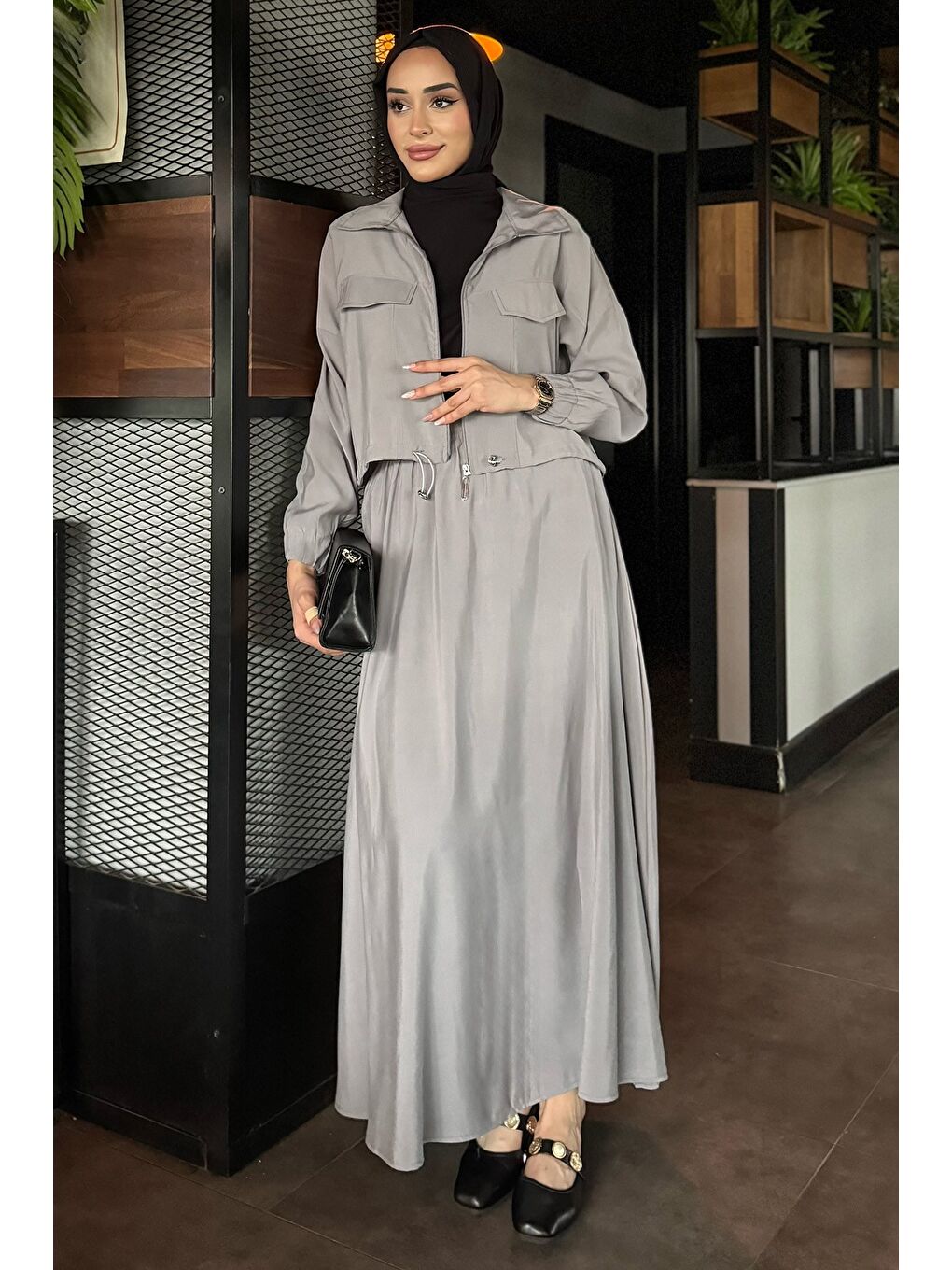 Gri Ön Fermuarlı Paraşüt Kumaş Etek Ceket Tesettür İkili Takım-1