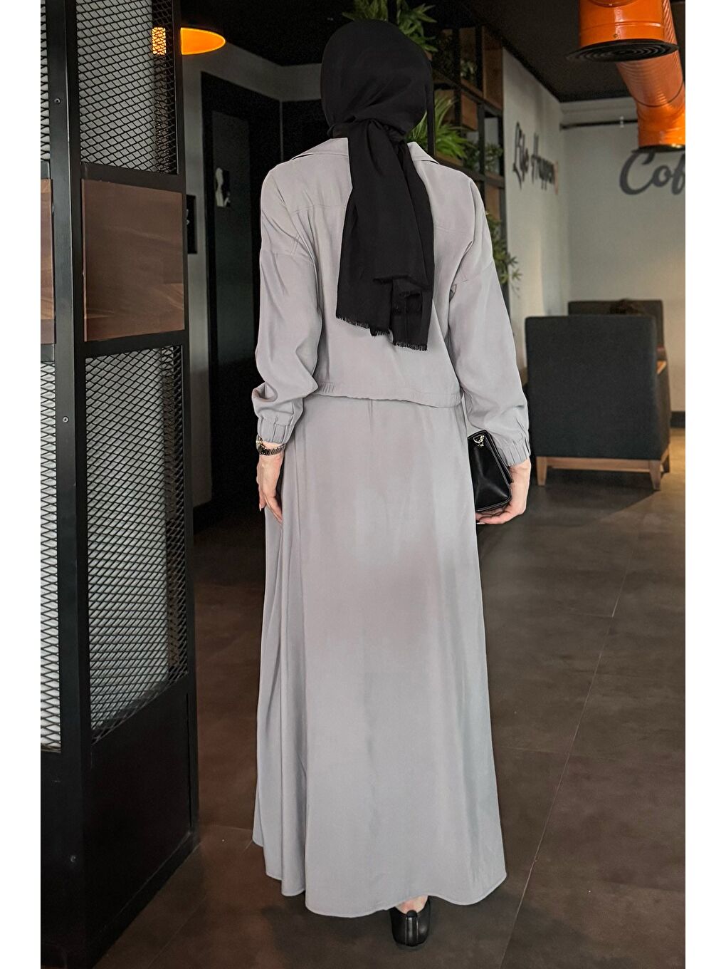 Gri Ön Fermuarlı Paraşüt Kumaş Etek Ceket Tesettür İkili Takım-6