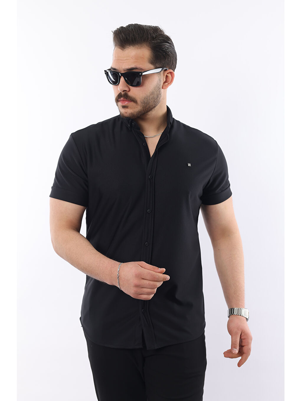 Siyah Erkek Kısa Kollu Slim Fit Yazlık Basic Gömlek