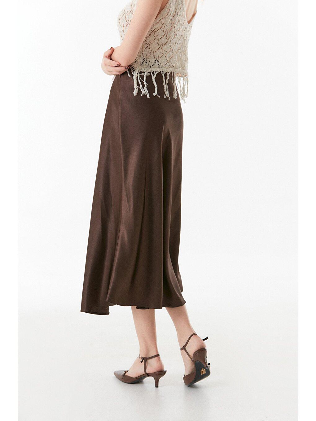 Kahverengi Beli Lastikli Saten Etek-1