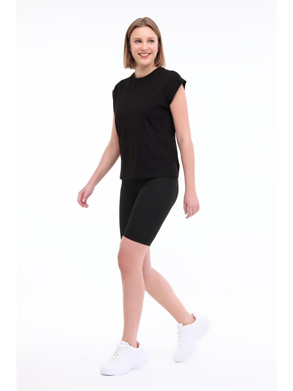 WB PES BIKER 26L2118 5FX Siyah Kadın Tayt-2