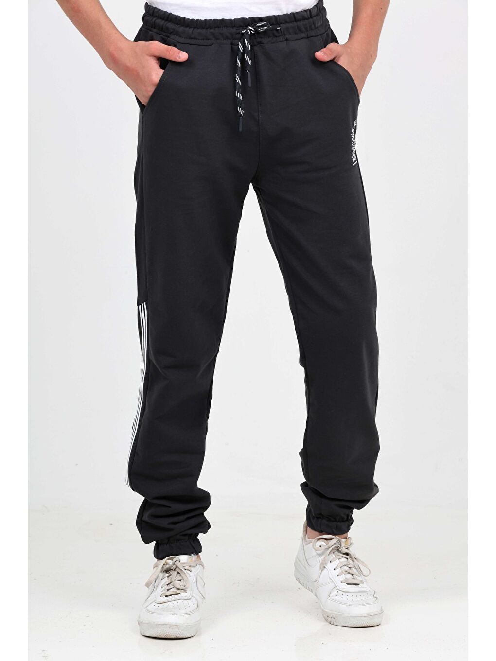 Antrasit Erkek Çocuk Üç Şeritli Eşofman Alt-2