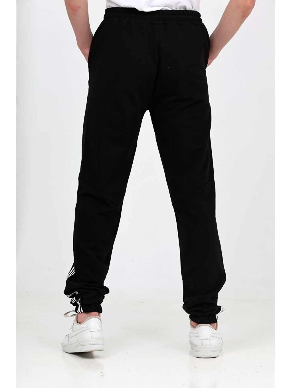 Siyah Erkek Çocuk Üç Şeritli Eşofman Alt-6