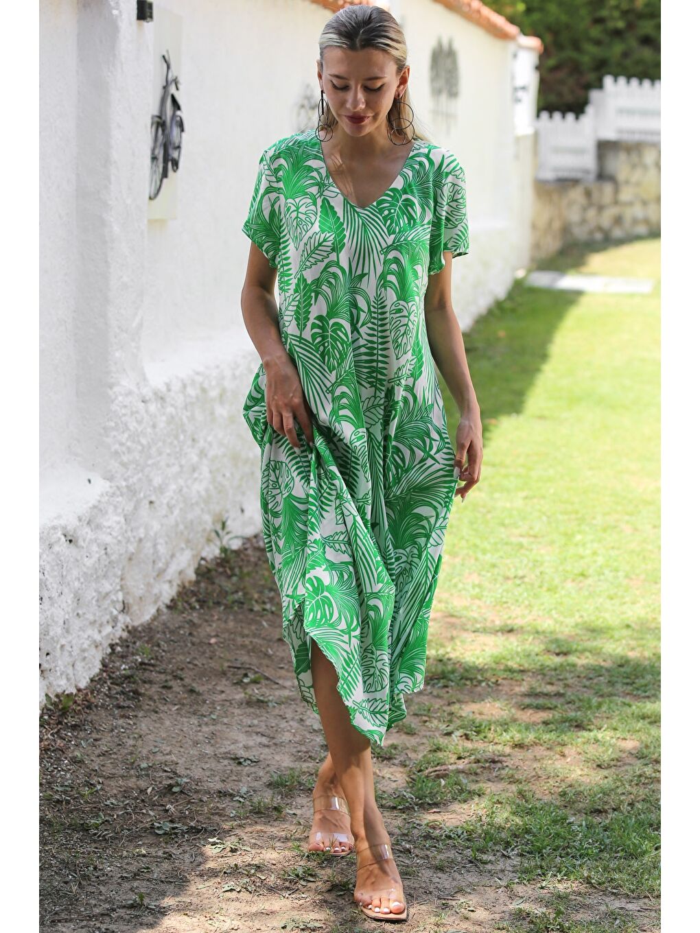 Yeşil V Yaka Düşük Kol Allover Baskılı Dokuma Casual Elbise-4