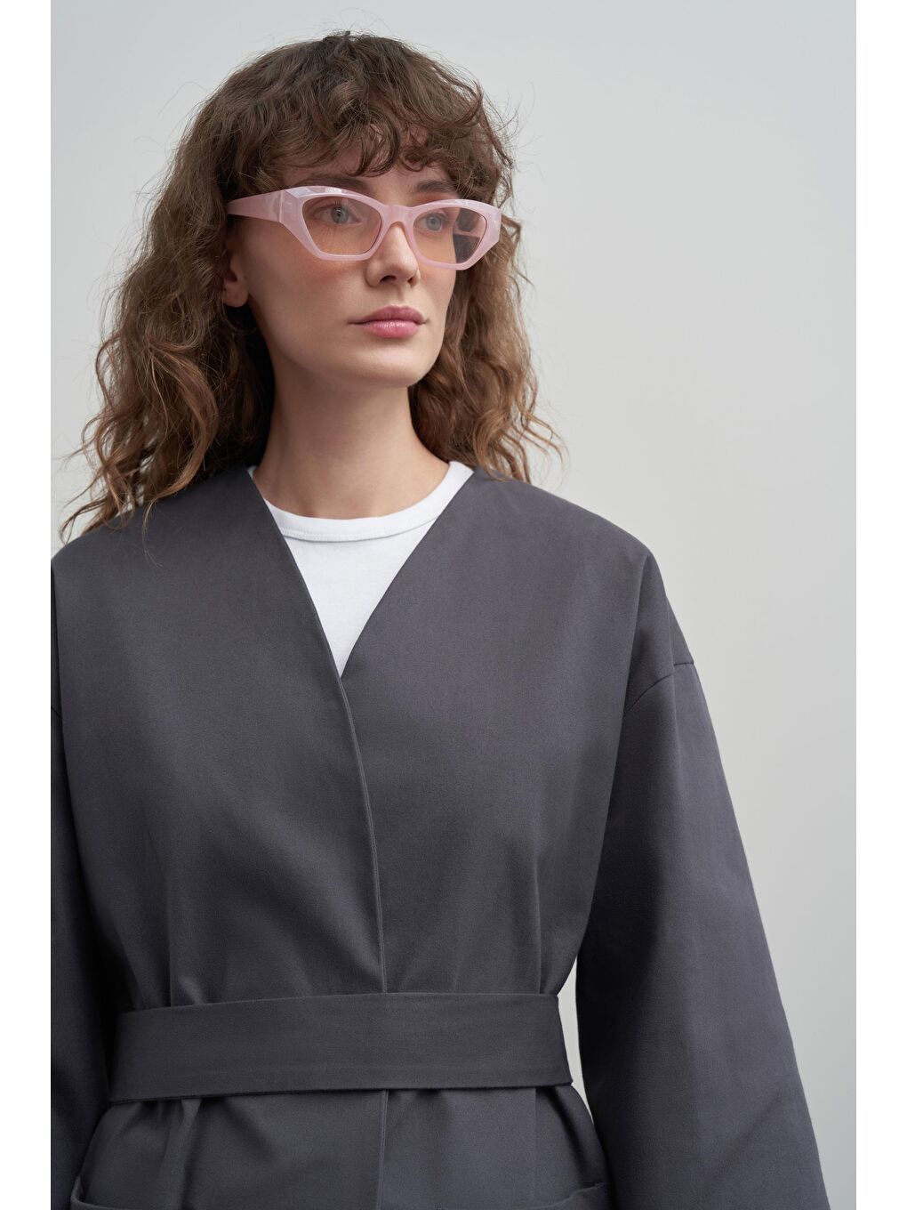 Antrasit-V Yaka Kuşaklı Gabardin Ceket-4