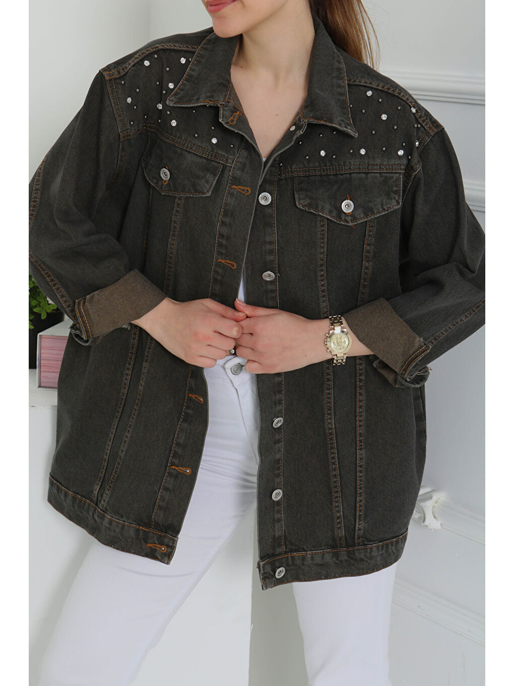 Kahverengi Kadın Omuz Taş Detaylı Oversize Jean Ceket Kahve Tint Yikama   26616-1