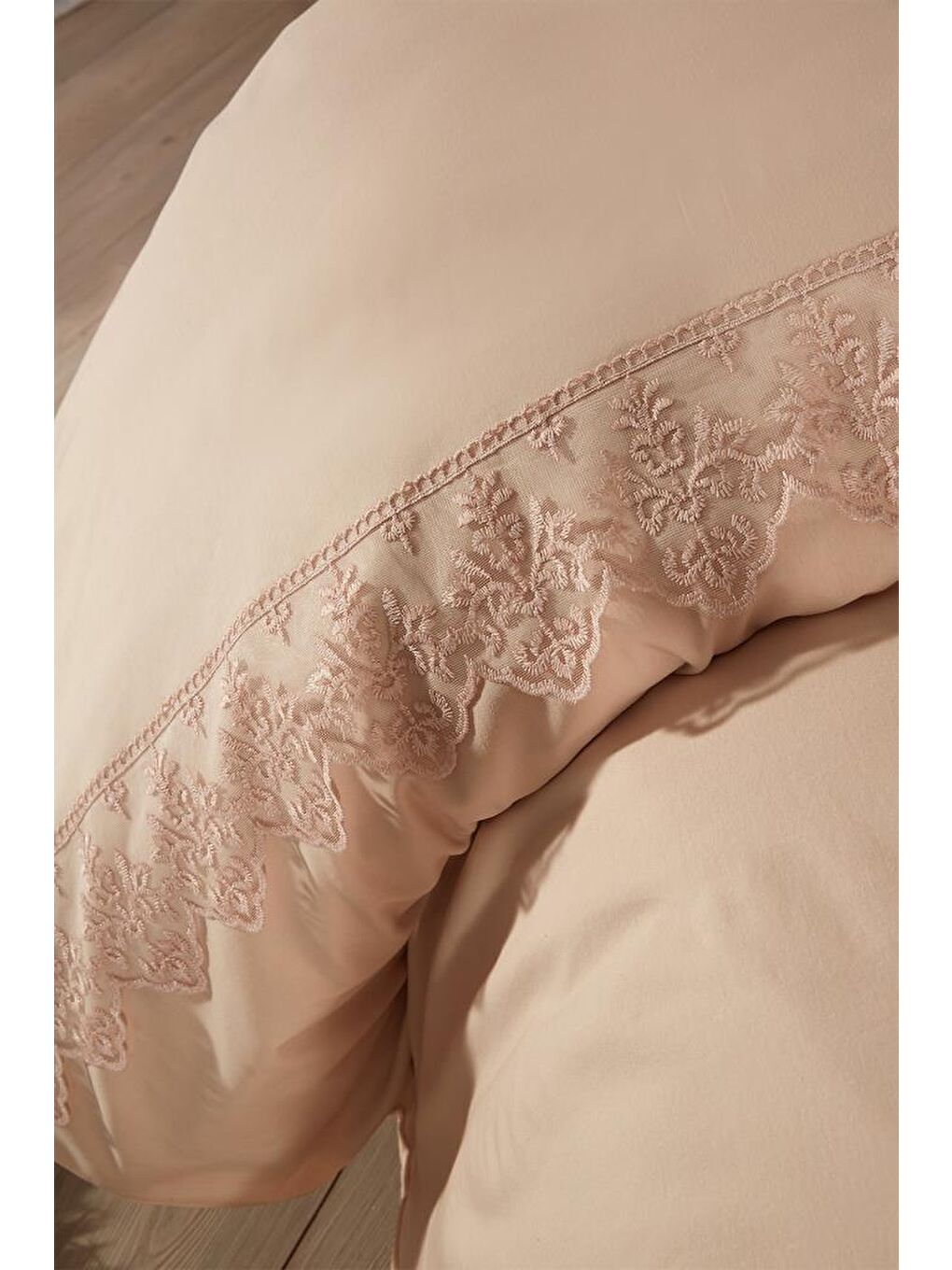 Karışık Fransız Dantelli Sara Çeyizlik Nevresim Takımı Cappucino-6