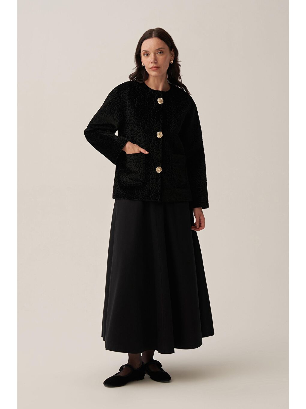 Siyah-Büyük Gold Düğmeli Kaşe Ceket