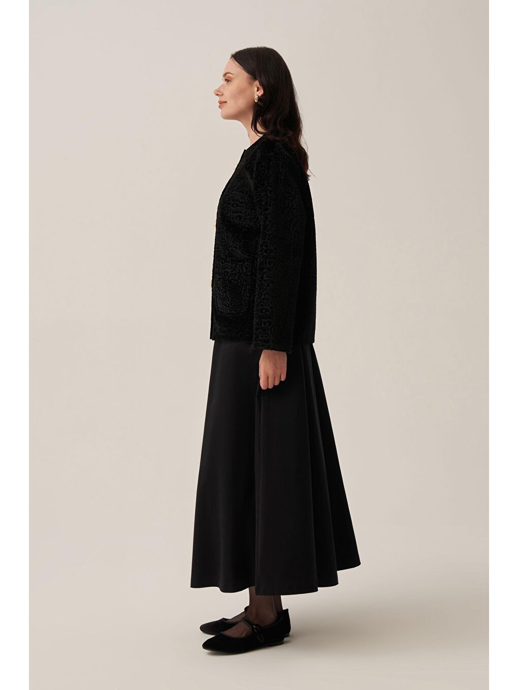 Siyah-Büyük Gold Düğmeli Kaşe Ceket-2