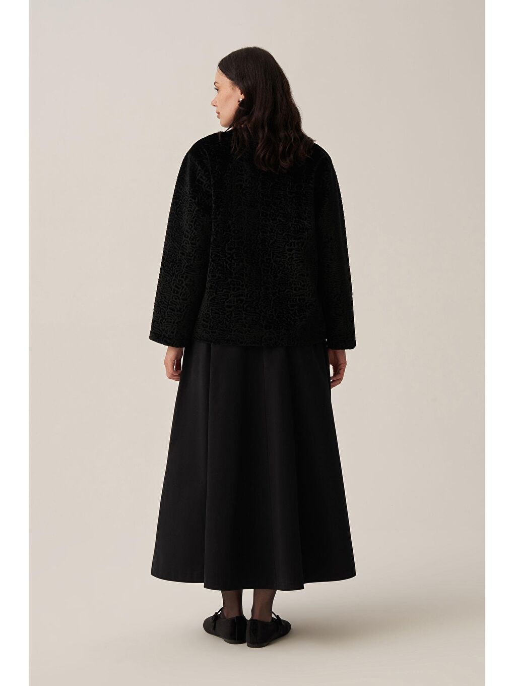 Siyah-Büyük Gold Düğmeli Kaşe Ceket-3