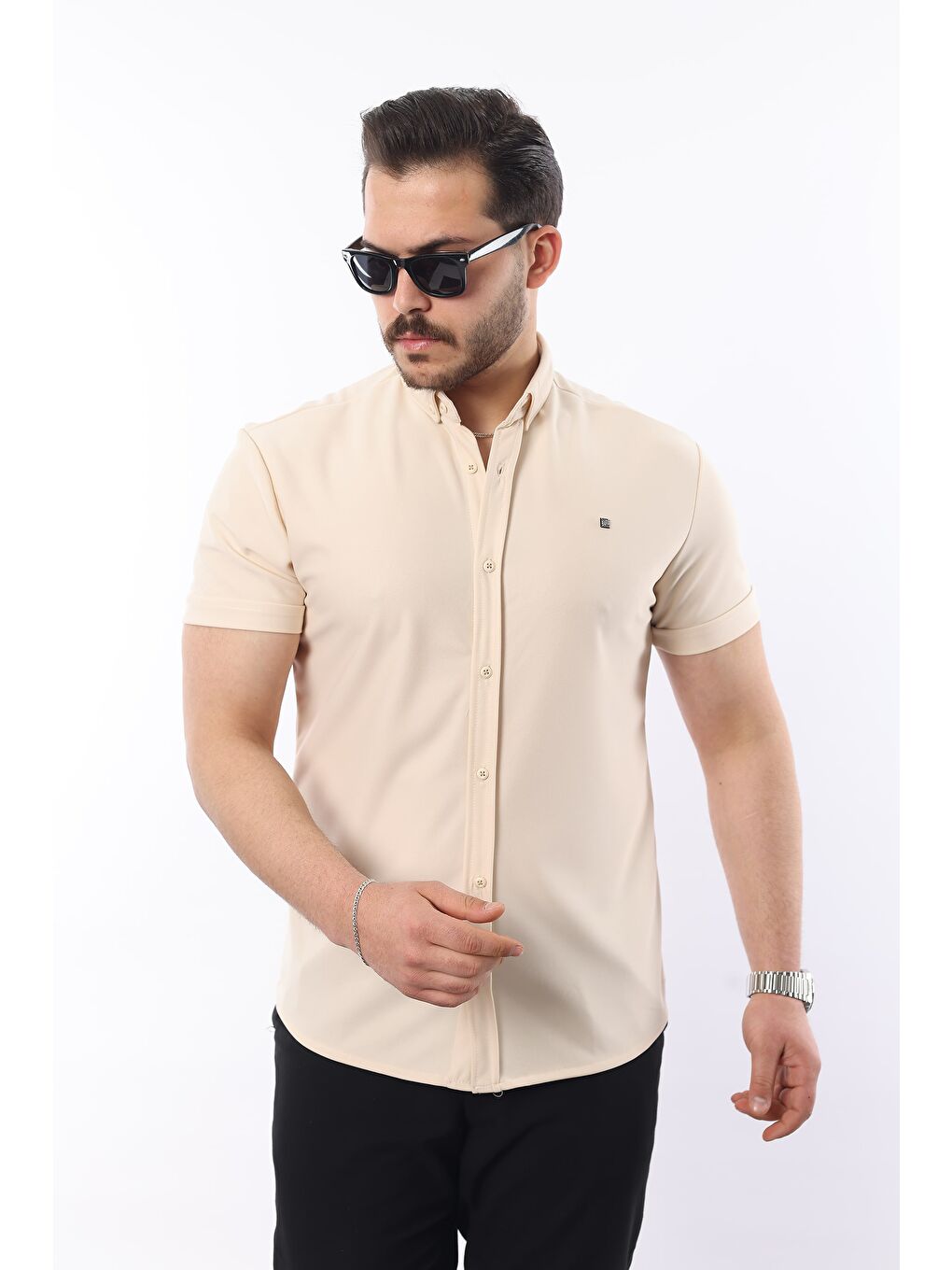 Ekru Erkek Kısa Kollu Slim Fit Yazlık Basic Gömlek