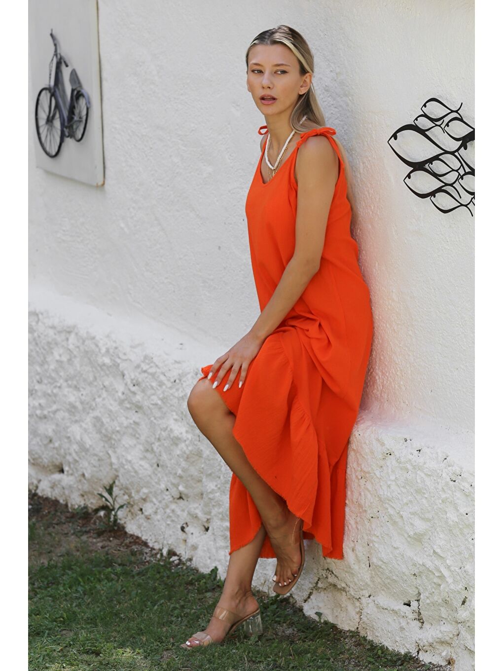 Turuncu Askılı Eteği Fırfırlı Yıkamalı Dokuma Casual Pamuklu Elbise-6