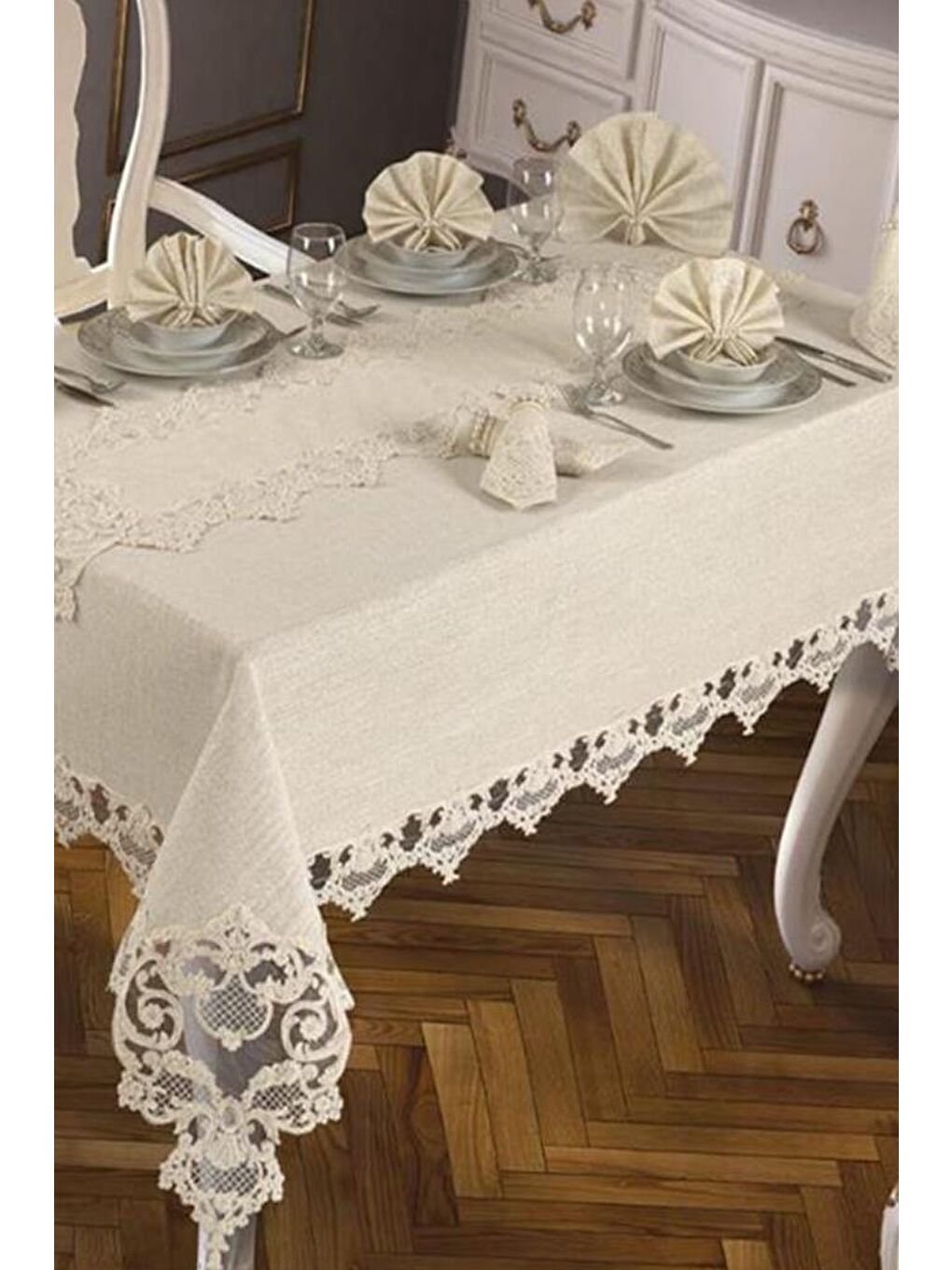 Ekru Duru Masa Örtüsü 160x260 Cm 26 Parça Krem-1